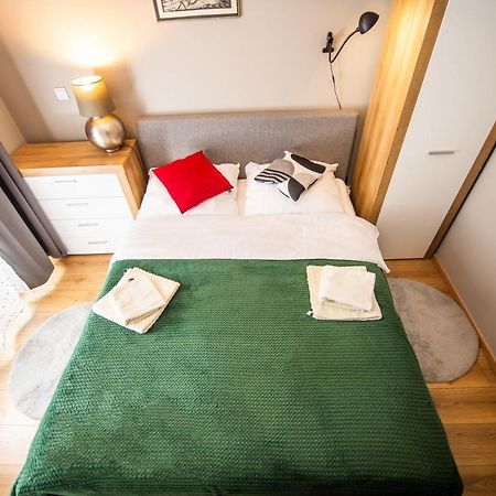Apartament Miodowa 42 Z Miejscem Parkingowym Cracovia Esterno foto
