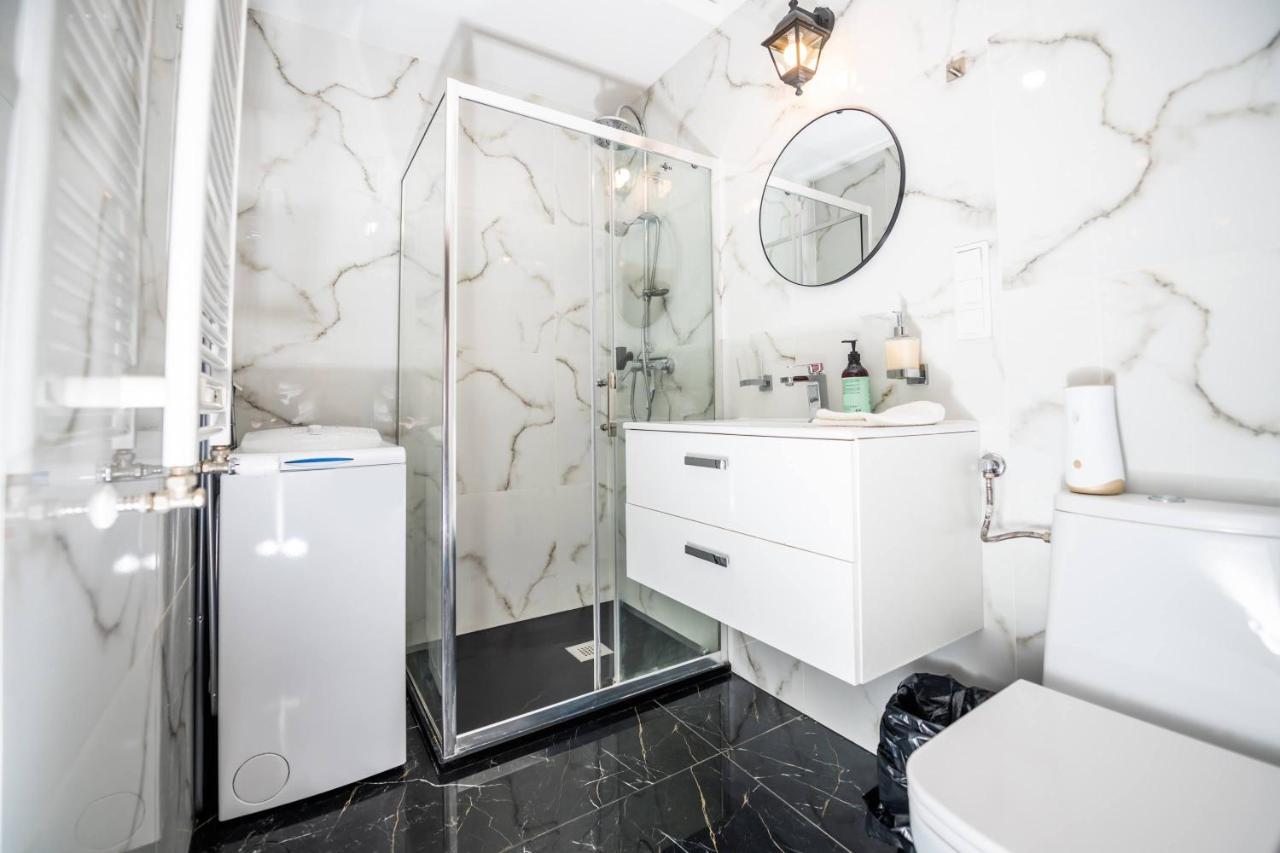 Apartament Miodowa 42 Z Miejscem Parkingowym Cracovia Esterno foto